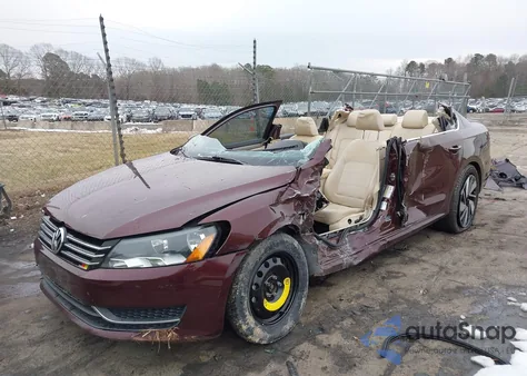 2014 Volkswagen Passat 1.8T Se z USA, uszkodzony, nr VIN 1VWBS7A35EC059438